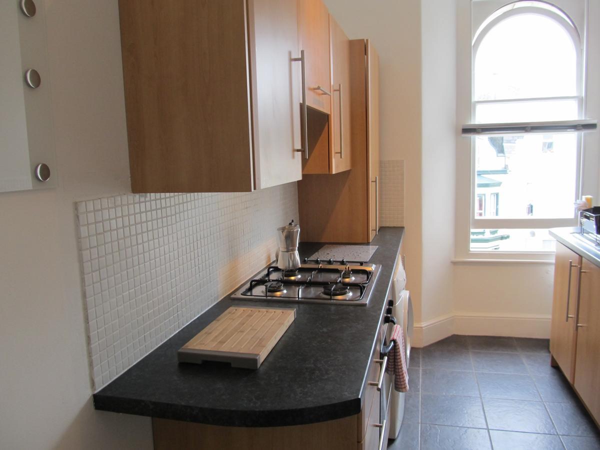 The Beatnik, Victorian Townhouse Apartment With Parking Plymouth Ngoại thất bức ảnh